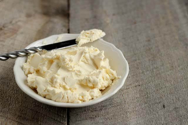 Cream Cheese là gì? Hướng dẫn cách làm Cream Cheese tại nhà