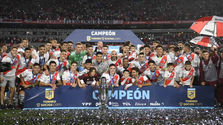 DNA River Plate: Gã triệu phú của bóng đá Argentina