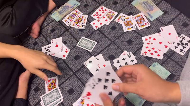 Quy trình hạ bài và tính điểm Phỏm