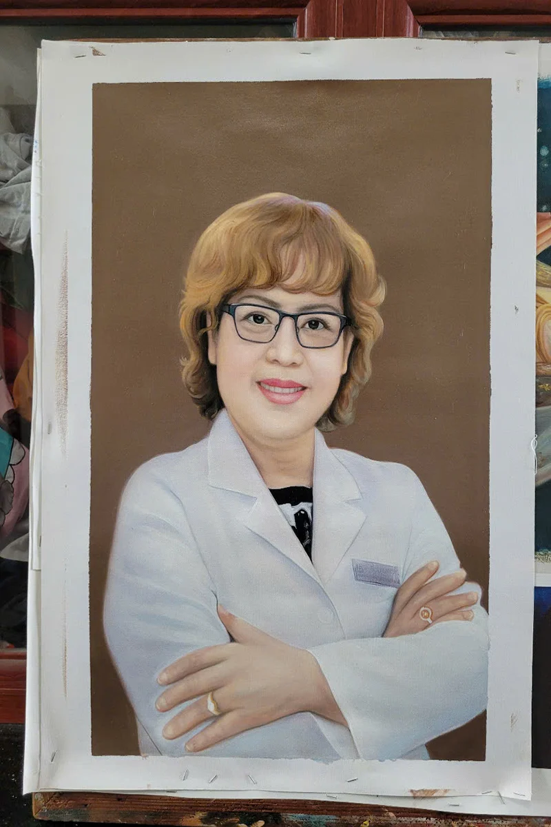 vẽ chân dung theo yêu cầu