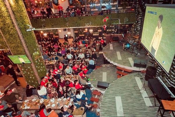 Top 10 Quán Cà Phê Xem Bóng Đá Ở Hà Nội Sôi Động | Coolmate