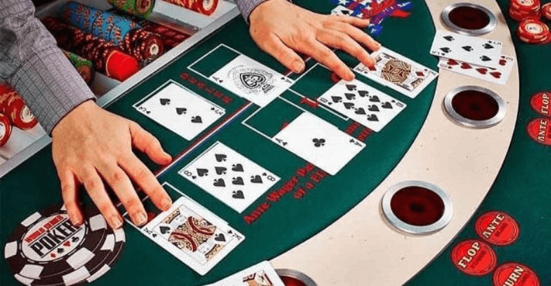 Bài Tẩy Trong Poker Là Gì? Hiểu Đúng Về Những Lá Bài Quan Trọng Trên Bàn  Poker - VM STYLE