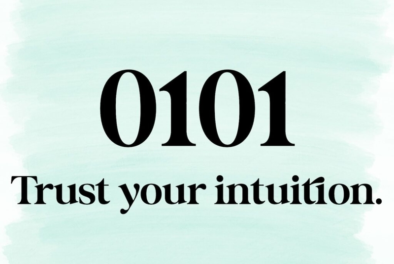 Số thiên thần 0101 là gì? Tìm hiểu ý nghĩa số thiên thần 0101 trong tình yêu và sự nghiệp