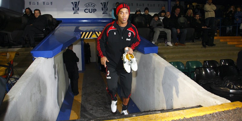 Tiểu sử Ronaldinho – Phù thủy sân cỏ với nụ cười thiên thần – KÈO BÓNG ĐÁ TRỰC TUYẾN