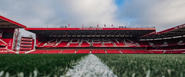 Bốn khán đài City Ground