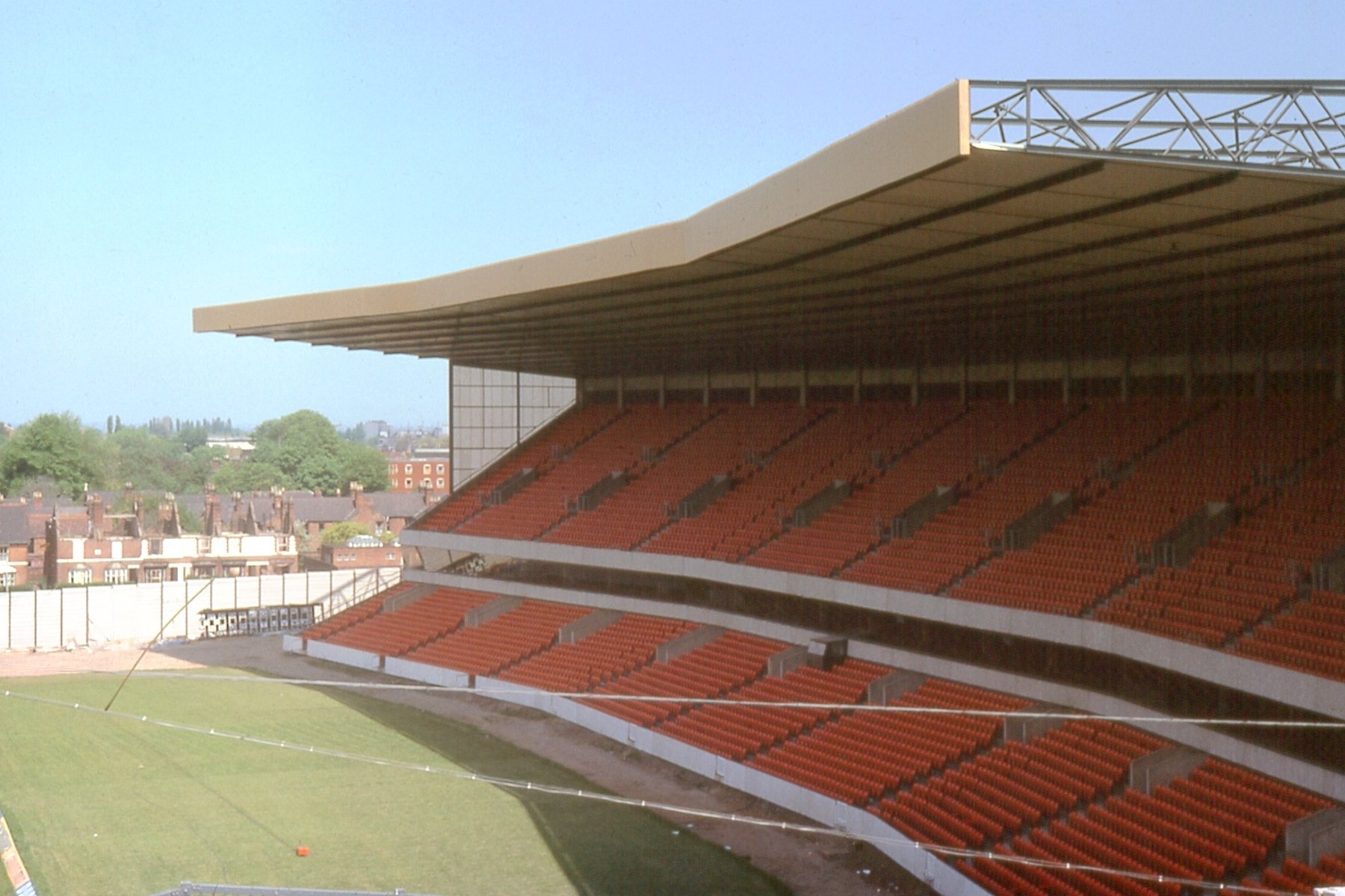 Các khán đài sân Molineux