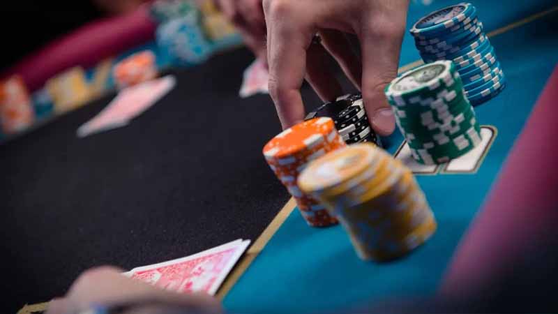 Chiến thuật đặt cược thông minh khi sở hữu tay bài mạnh