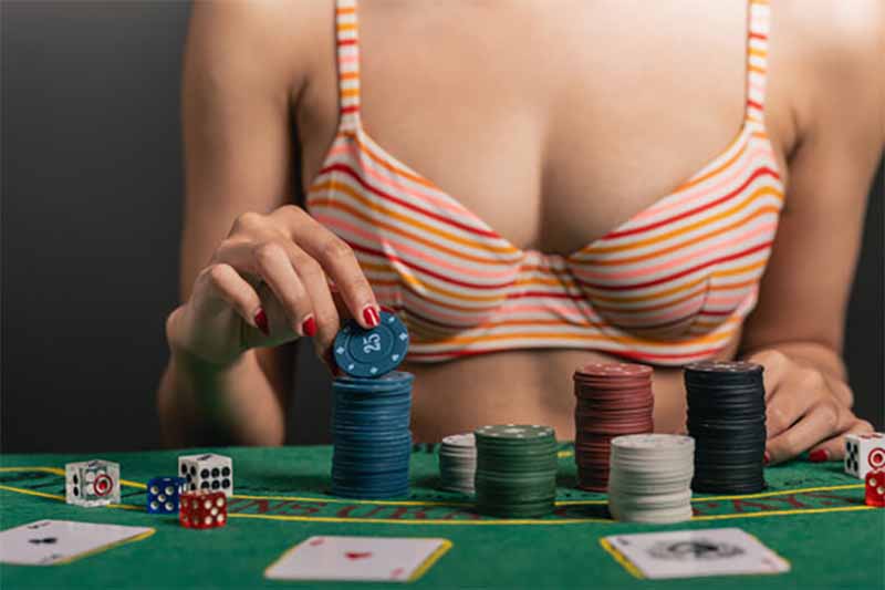 Cách chơi Strip Poker và các quy tắc cơ bản cần nắm vững