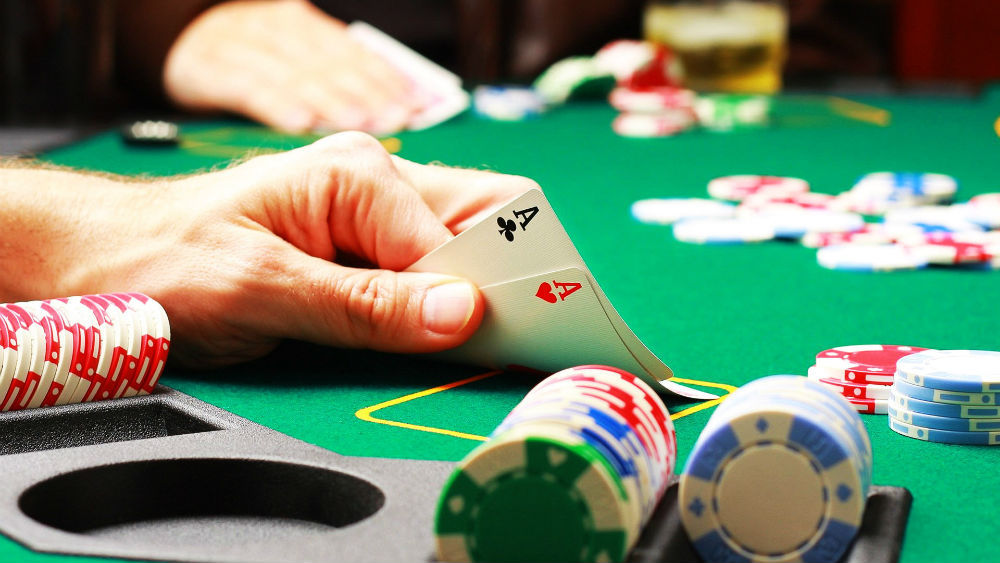 Sau cờ vua và cờ vây, trí tuệ nhân tạo tiếp tục đánh bại cao thủ ở bộ môn  Poker