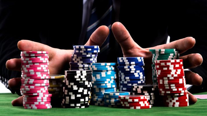 Deep Stack Poker Là Gì? Chiến Lược Đánh Stack Sâu Hiệu Quả